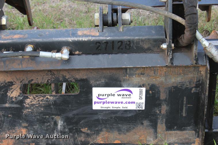 image for item DF2097 2015 Dougherty HD84 skid steer grapple bucket