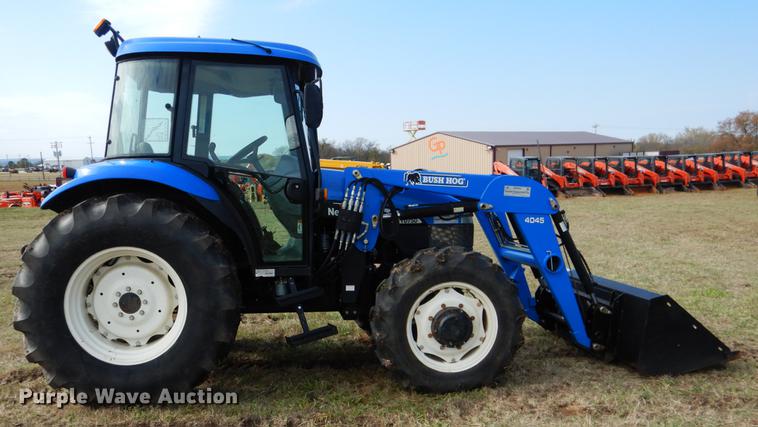 image for item DF2100 New Holland TD75D tractor