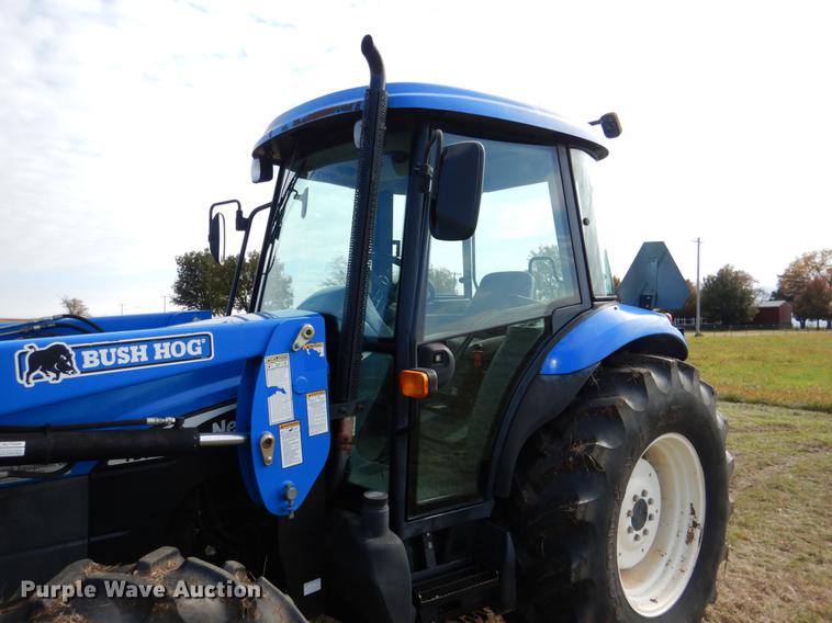 image for item DF2100 New Holland TD75D tractor