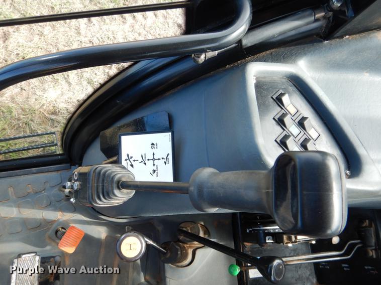 image for item DF2100 New Holland TD75D tractor