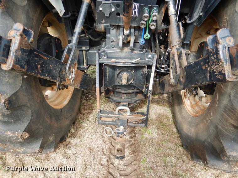 image for item DF2100 New Holland TD75D tractor