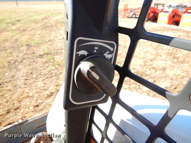 image for item EW9685 2014 Bobcat S750 skid steer