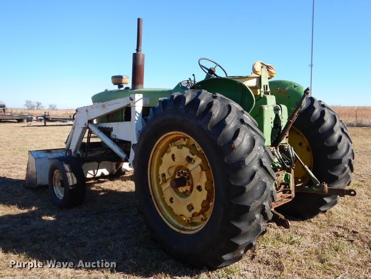 image for item EW9686 1964 John Deere 4020 tractor
