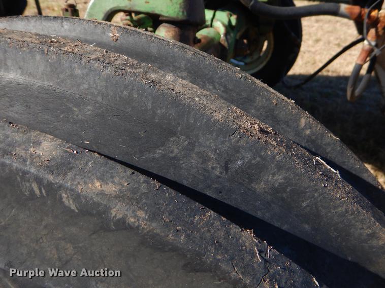 image for item EW9686 1964 John Deere 4020 tractor