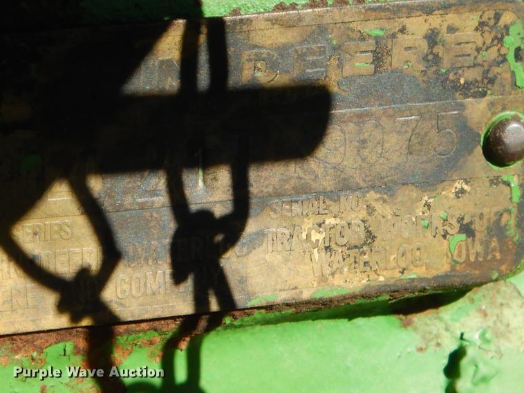 image for item EW9686 1964 John Deere 4020 tractor