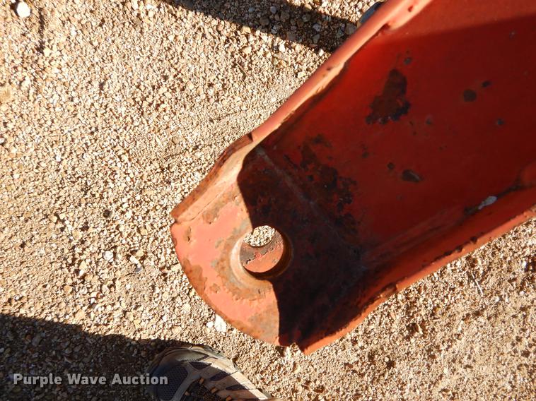 image for item EW9688 1998 New Holland 644 round baler