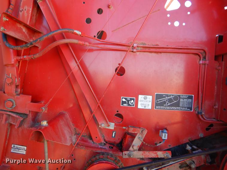 image for item EW9688 1998 New Holland 644 round baler