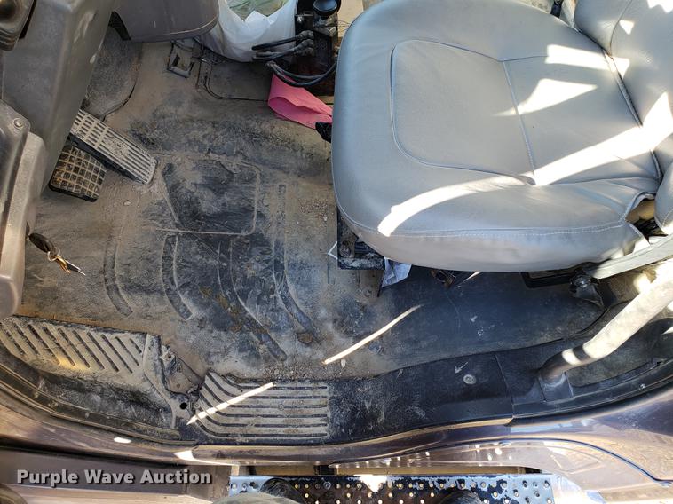 image for item AV9481 2008 Freightliner Business Class M2 dump truck