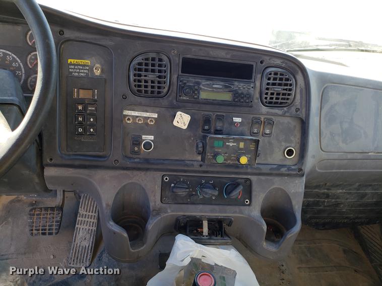 image for item AV9481 2008 Freightliner Business Class M2 dump truck
