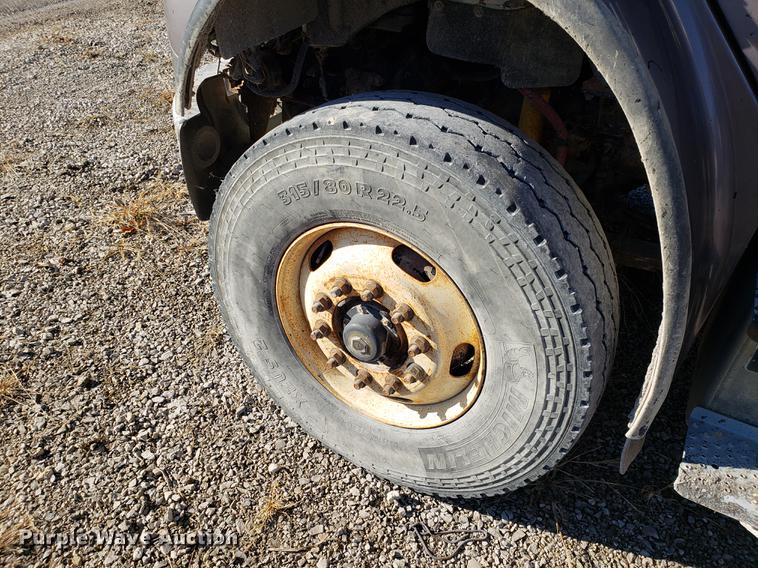 image for item AV9481 2008 Freightliner Business Class M2 dump truck