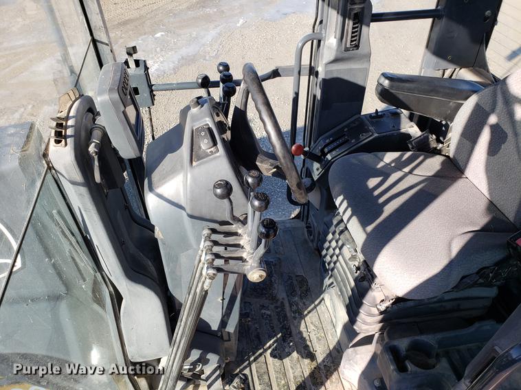 image for item AV9482 2011 John Deere 770G motor grader