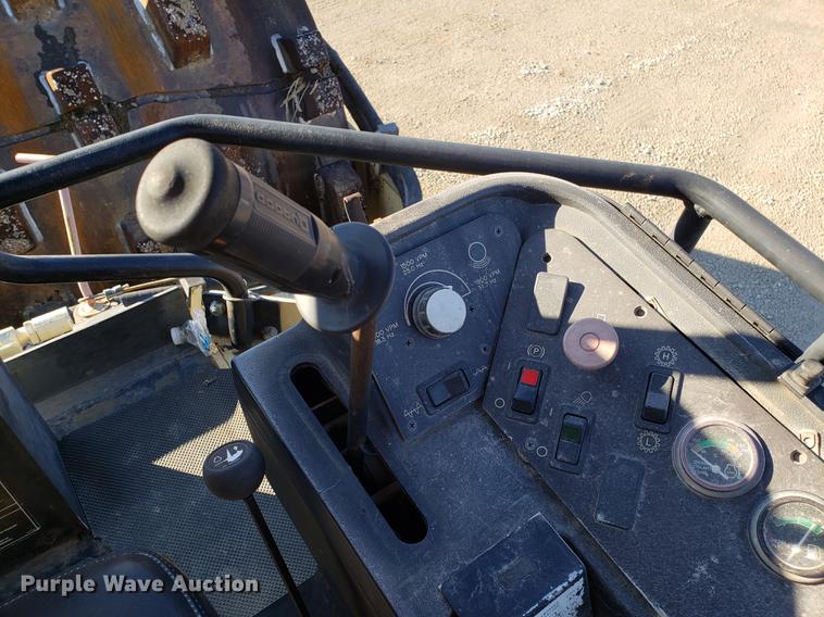 image for item AV9483 2000 Ingersoll Rand 110D Pro-Pac series single drum vibratory roller