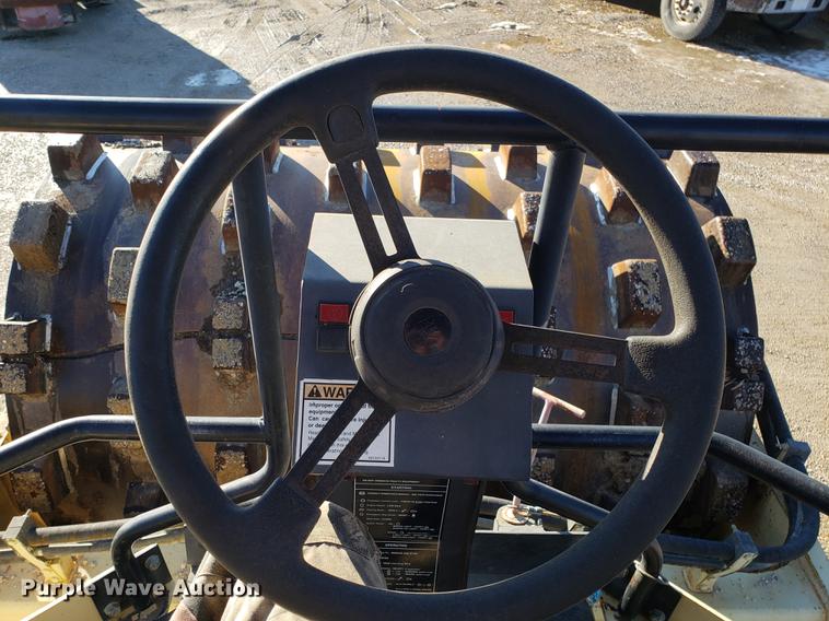 image for item AV9483 2000 Ingersoll Rand 110D Pro-Pac series single drum vibratory roller