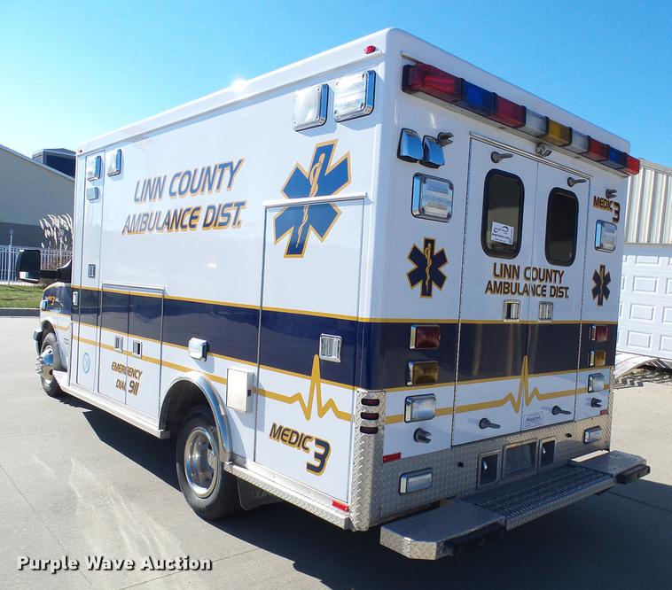 image for item DB2084 2010 Chevrolet Express G4500 ambulance