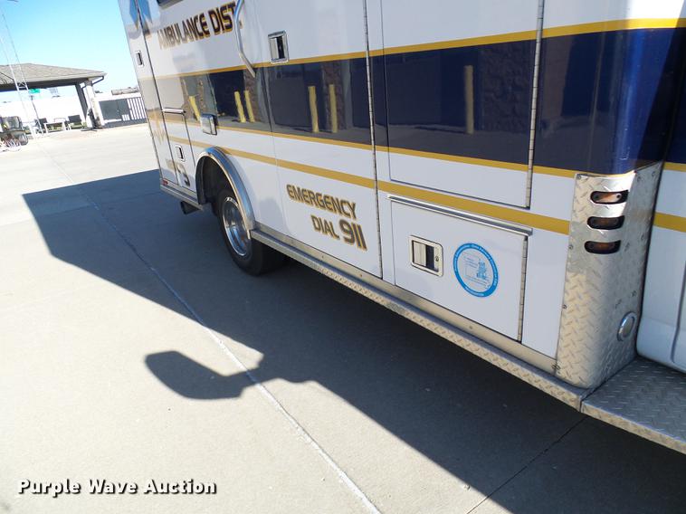 image for item DB2084 2010 Chevrolet Express G4500 ambulance