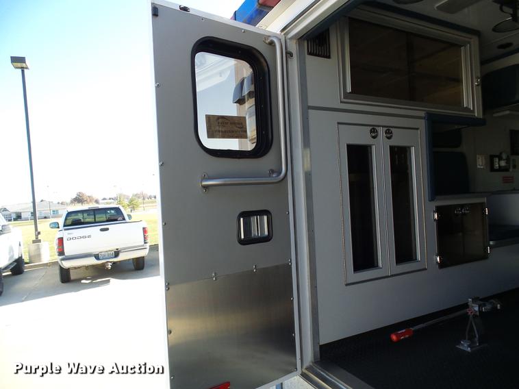 image for item DB2084 2010 Chevrolet Express G4500 ambulance