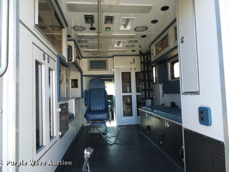 image for item DB2084 2010 Chevrolet Express G4500 ambulance