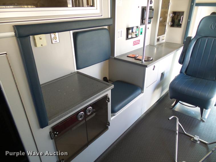 image for item DB2084 2010 Chevrolet Express G4500 ambulance