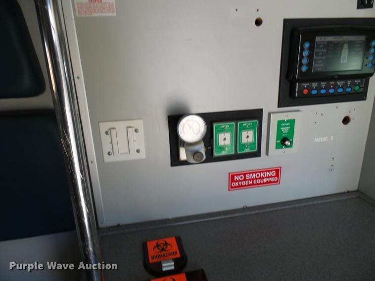 image for item DB2084 2010 Chevrolet Express G4500 ambulance