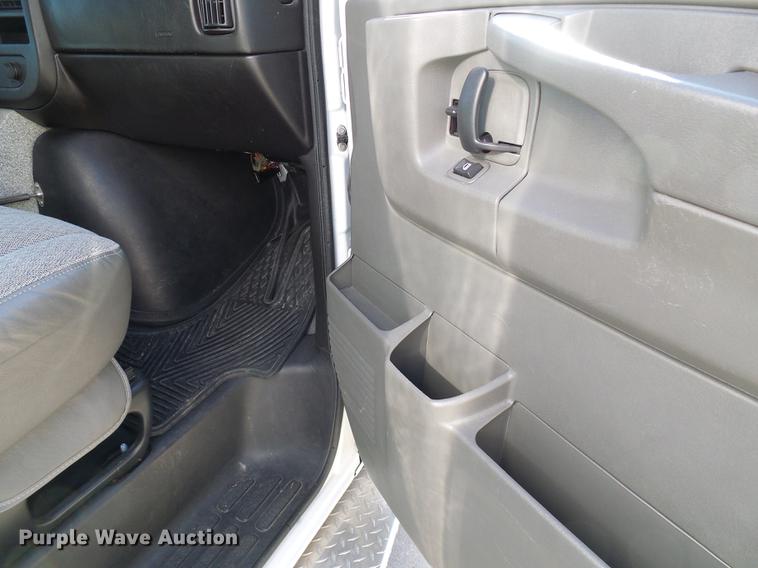 image for item DB2084 2010 Chevrolet Express G4500 ambulance