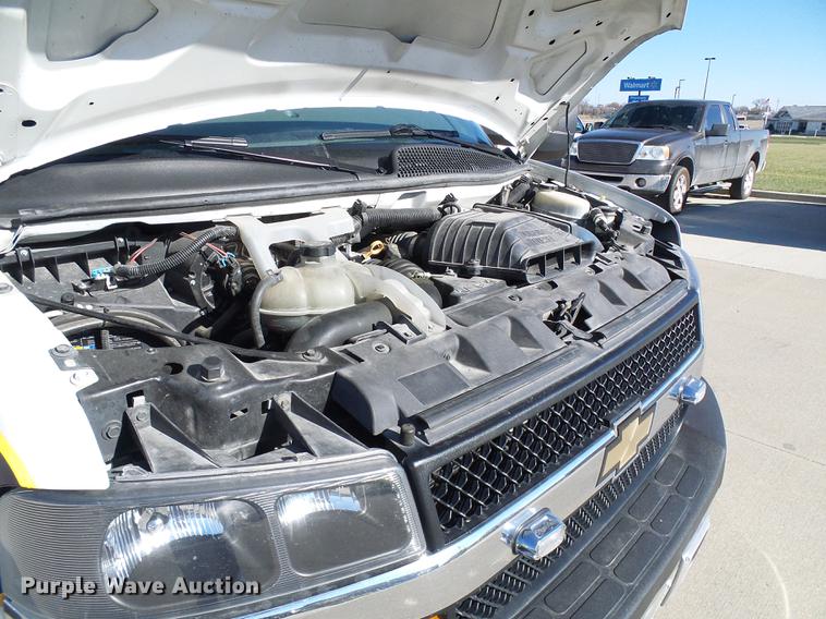 image for item DB2084 2010 Chevrolet Express G4500 ambulance