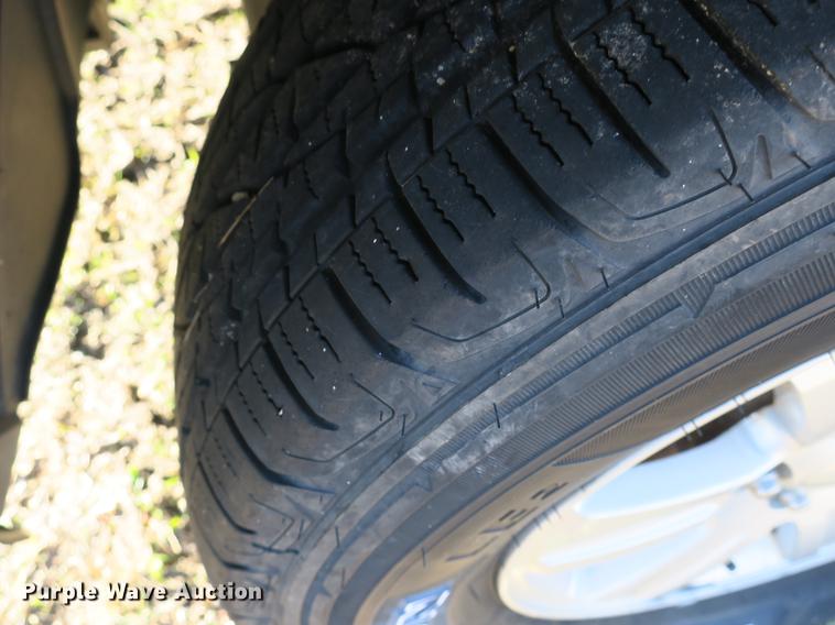 image for item DB8933 2008 Ford Explorer SUV