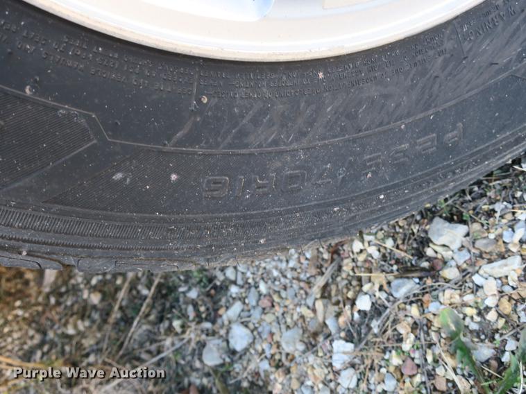 image for item DB8933 2008 Ford Explorer SUV