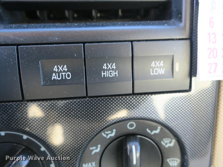 image for item DB8933 2008 Ford Explorer SUV