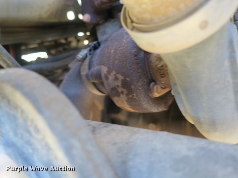 image for item DB8936 1997 Ford F700 dump truck