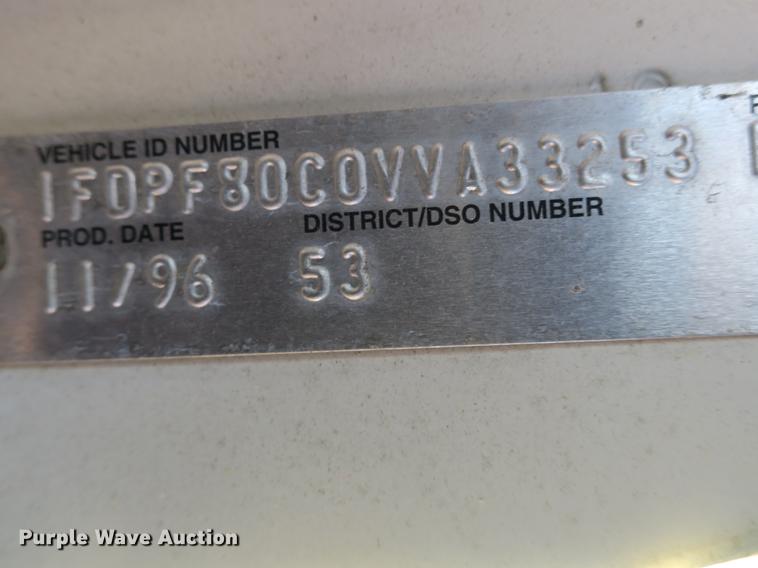 image for item DB8936 1997 Ford F700 dump truck