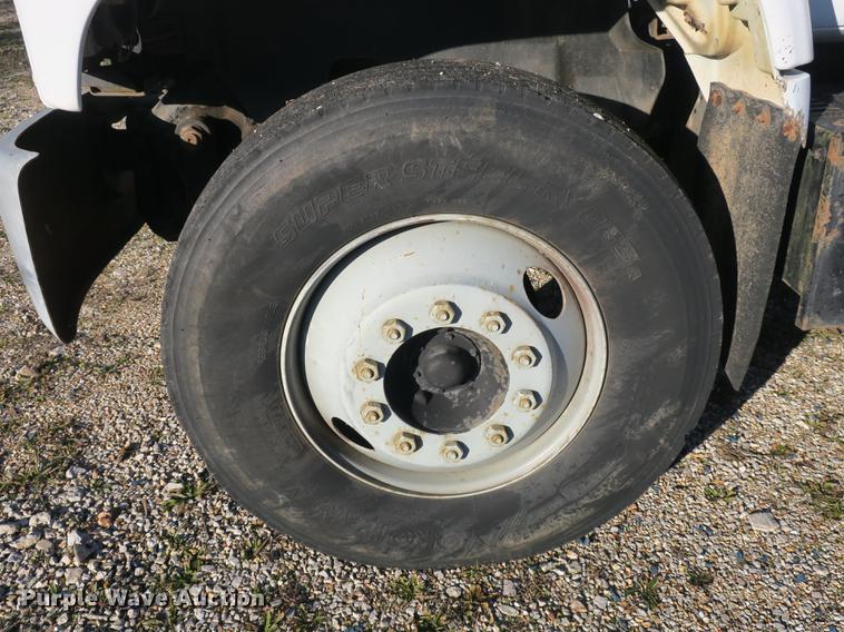 image for item DB8937 1992 Chevrolet Kodiak C5500 dump truck