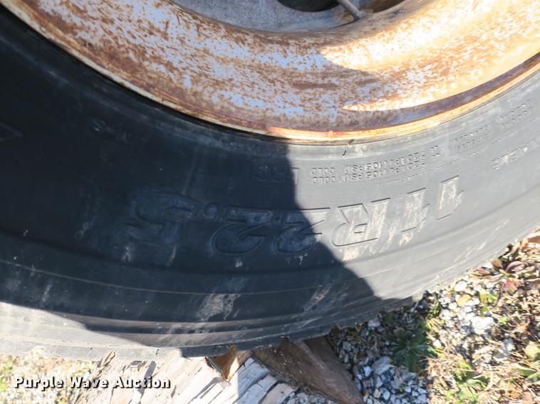 image for item DB8937 1992 Chevrolet Kodiak C5500 dump truck