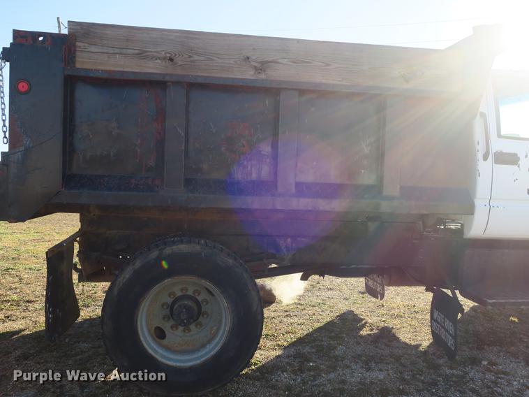 image for item DB8937 1992 Chevrolet Kodiak C5500 dump truck