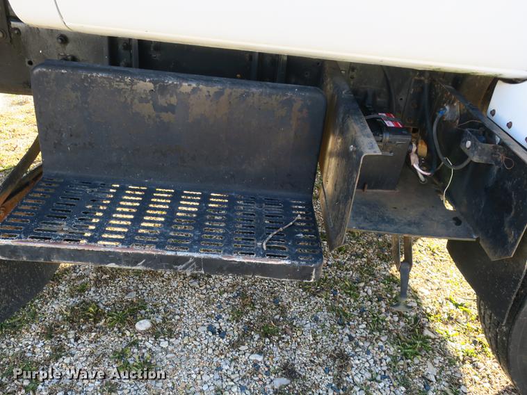 image for item DB8937 1992 Chevrolet Kodiak C5500 dump truck