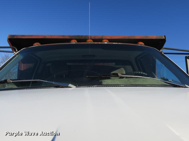 image for item DB8937 1992 Chevrolet Kodiak C5500 dump truck