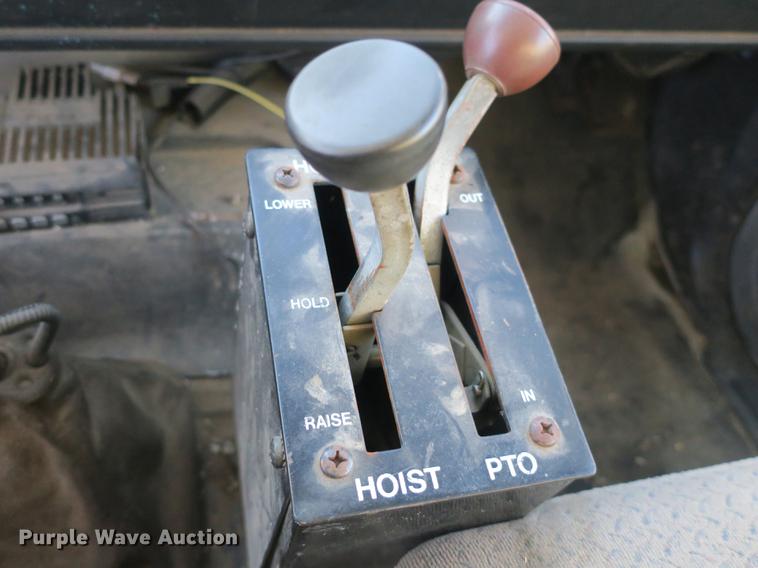 image for item DB8937 1992 Chevrolet Kodiak C5500 dump truck