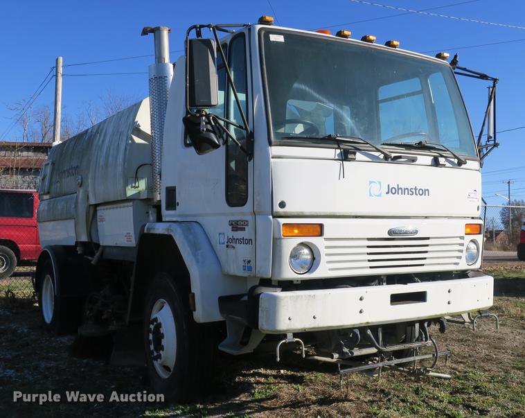 image for item DB8938 2004 Freightliner FC80 street sweeper truck