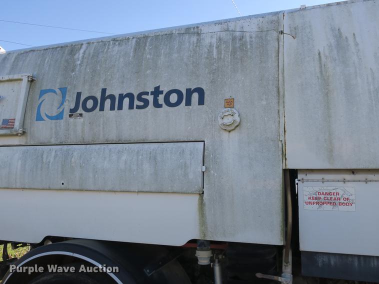 image for item DB8938 2004 Freightliner FC80 street sweeper truck