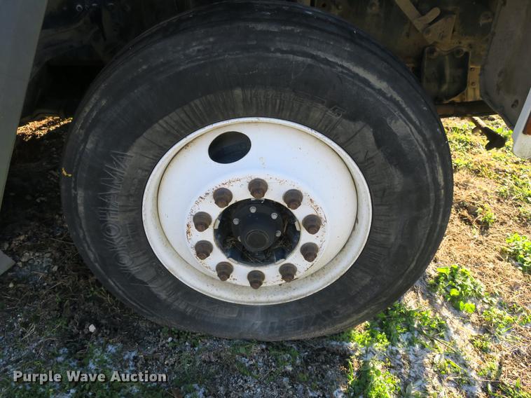 image for item DB8938 2004 Freightliner FC80 street sweeper truck