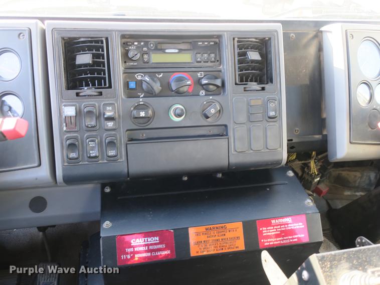 image for item DB8938 2004 Freightliner FC80 street sweeper truck