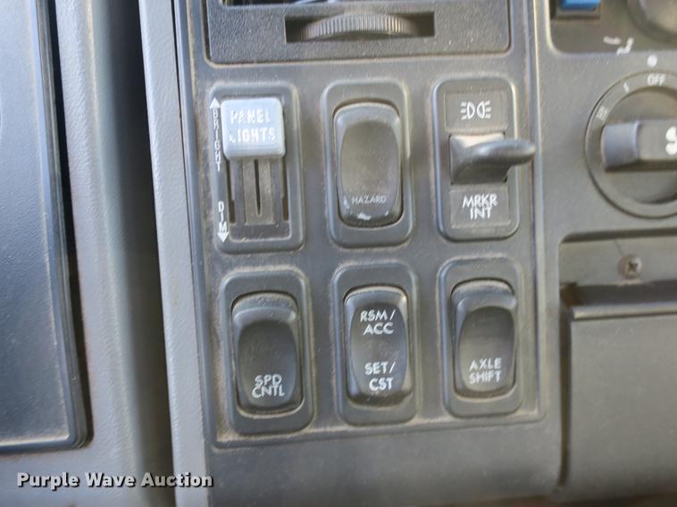 image for item DB8938 2004 Freightliner FC80 street sweeper truck