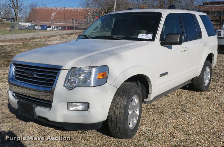 image for item DB8939 2008 Ford Explorer XLT SUV