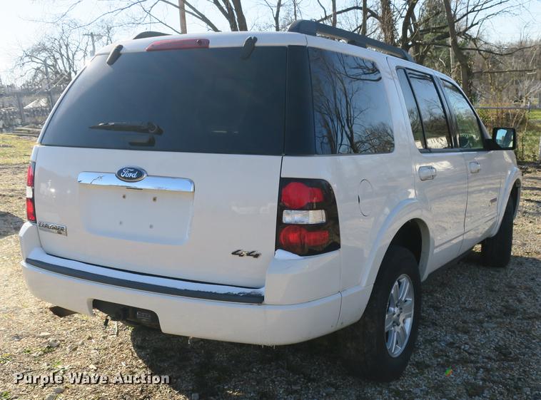 image for item DB8939 2008 Ford Explorer XLT SUV