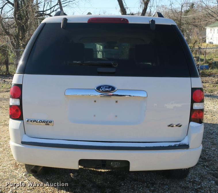 image for item DB8939 2008 Ford Explorer XLT SUV