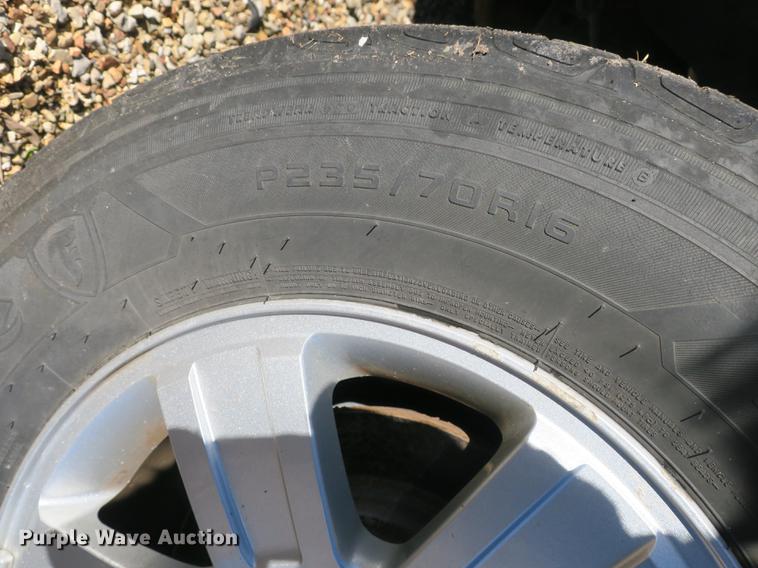 image for item DB8939 2008 Ford Explorer XLT SUV