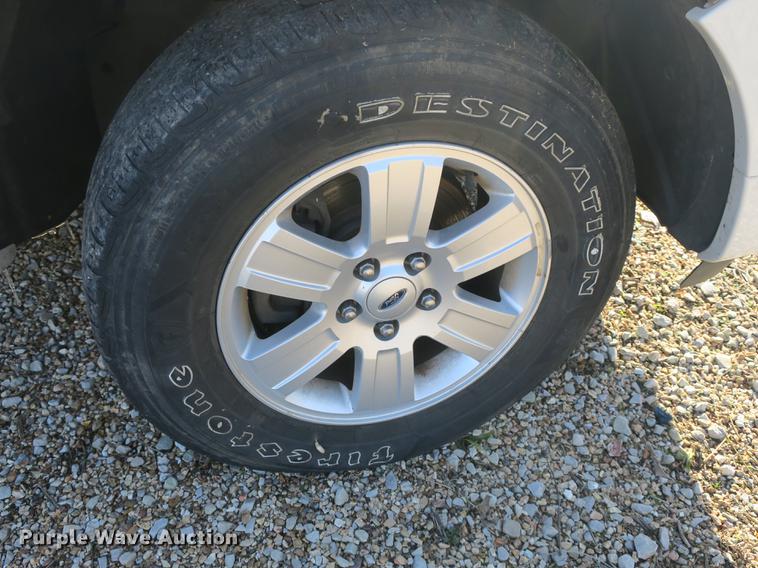 image for item DB8939 2008 Ford Explorer XLT SUV