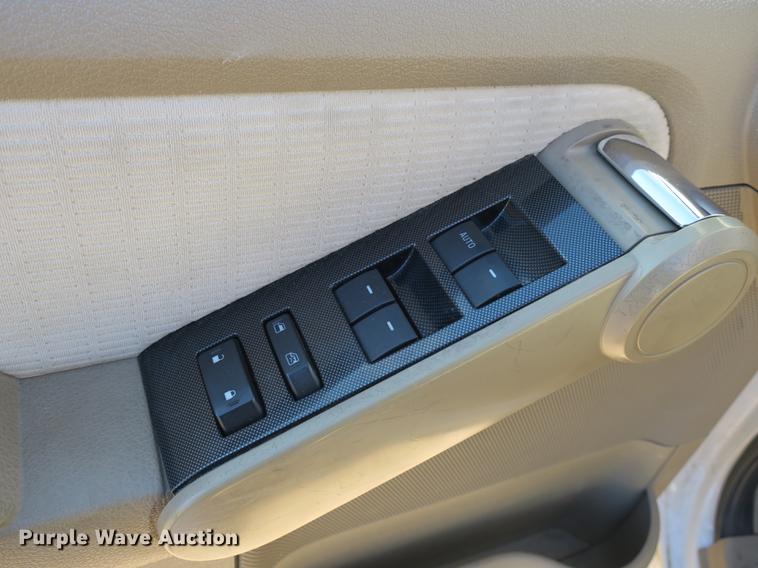 image for item DB8939 2008 Ford Explorer XLT SUV