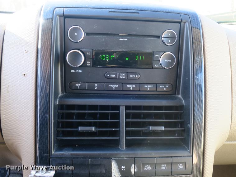 image for item DB8939 2008 Ford Explorer XLT SUV