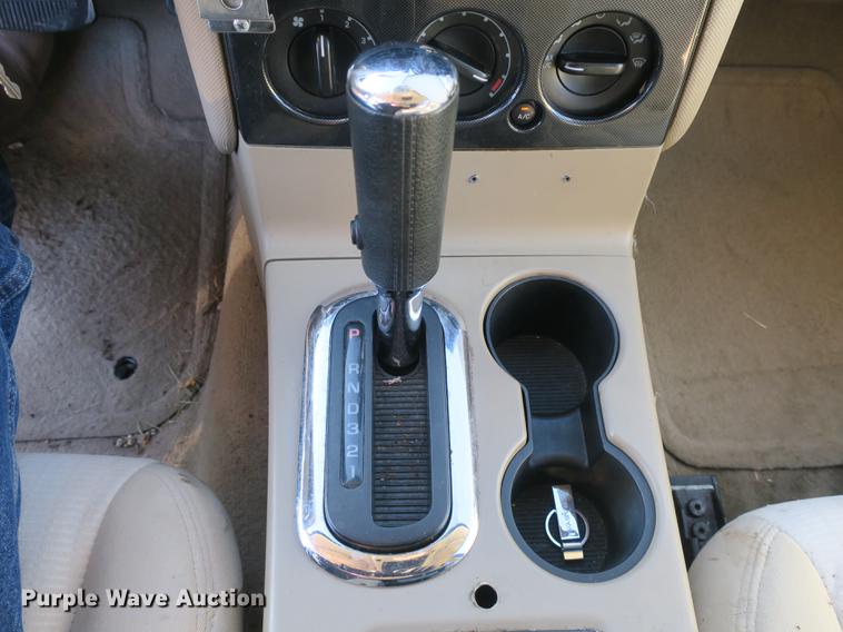 image for item DB8939 2008 Ford Explorer XLT SUV