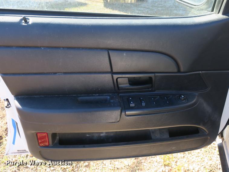 image for item DB8943 2011 Ford Crown Victoria Police Interceptor